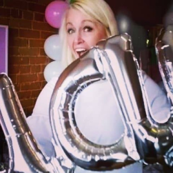 Meet your Posher, Neens - Picture 1 of 1